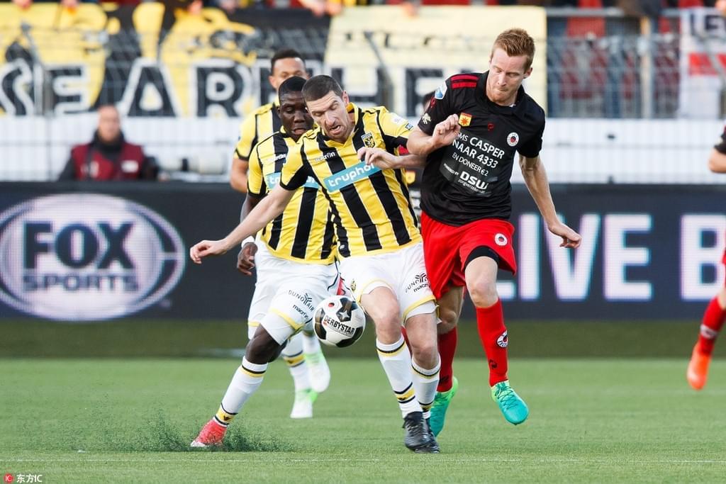 年轻球员的 年轻球员的